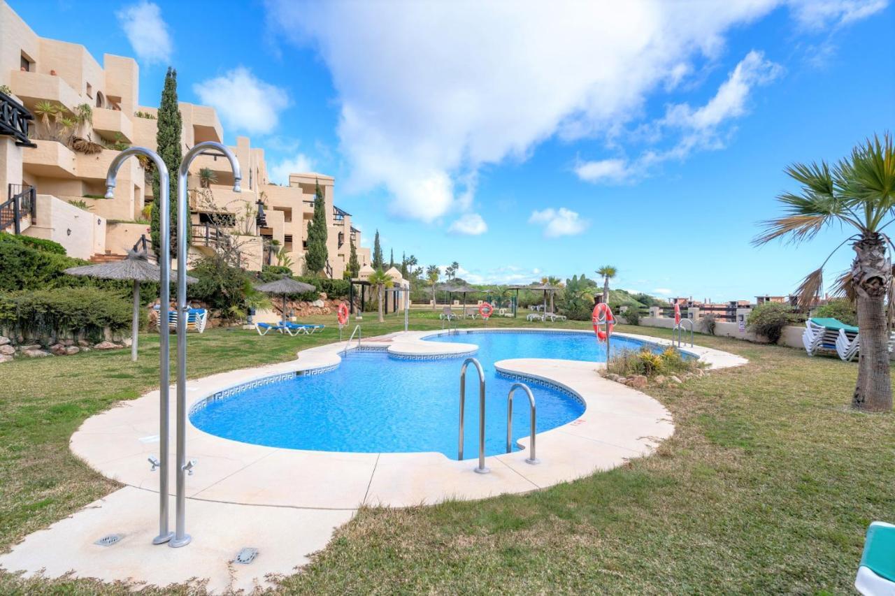 9 Penthouse With Amazing Sea Views, Close To Golf Manilva Duquesa Εξωτερικό φωτογραφία